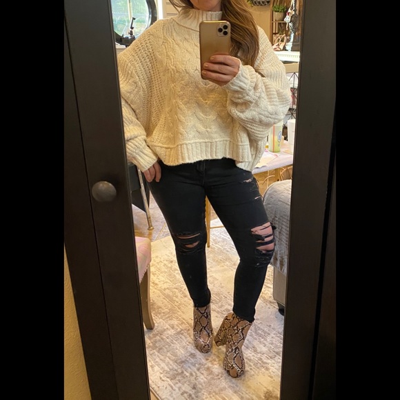 SteveMadden Chunky Platform Block Heel Boot/size 6 - Picture 8 of 11